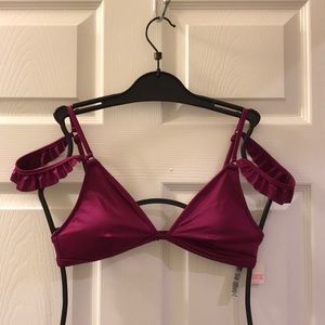 Top only ๐Victoriaโs Secret PINK Bikini